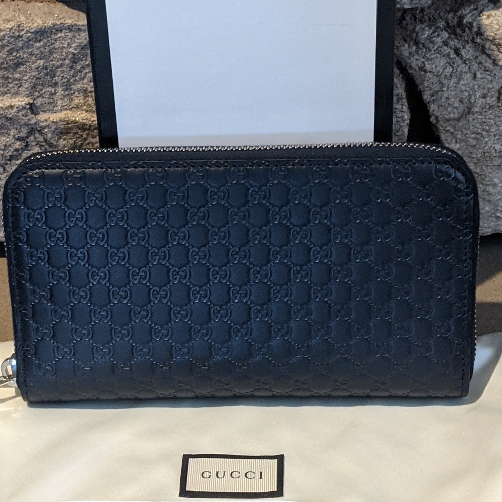 Gucci wallet